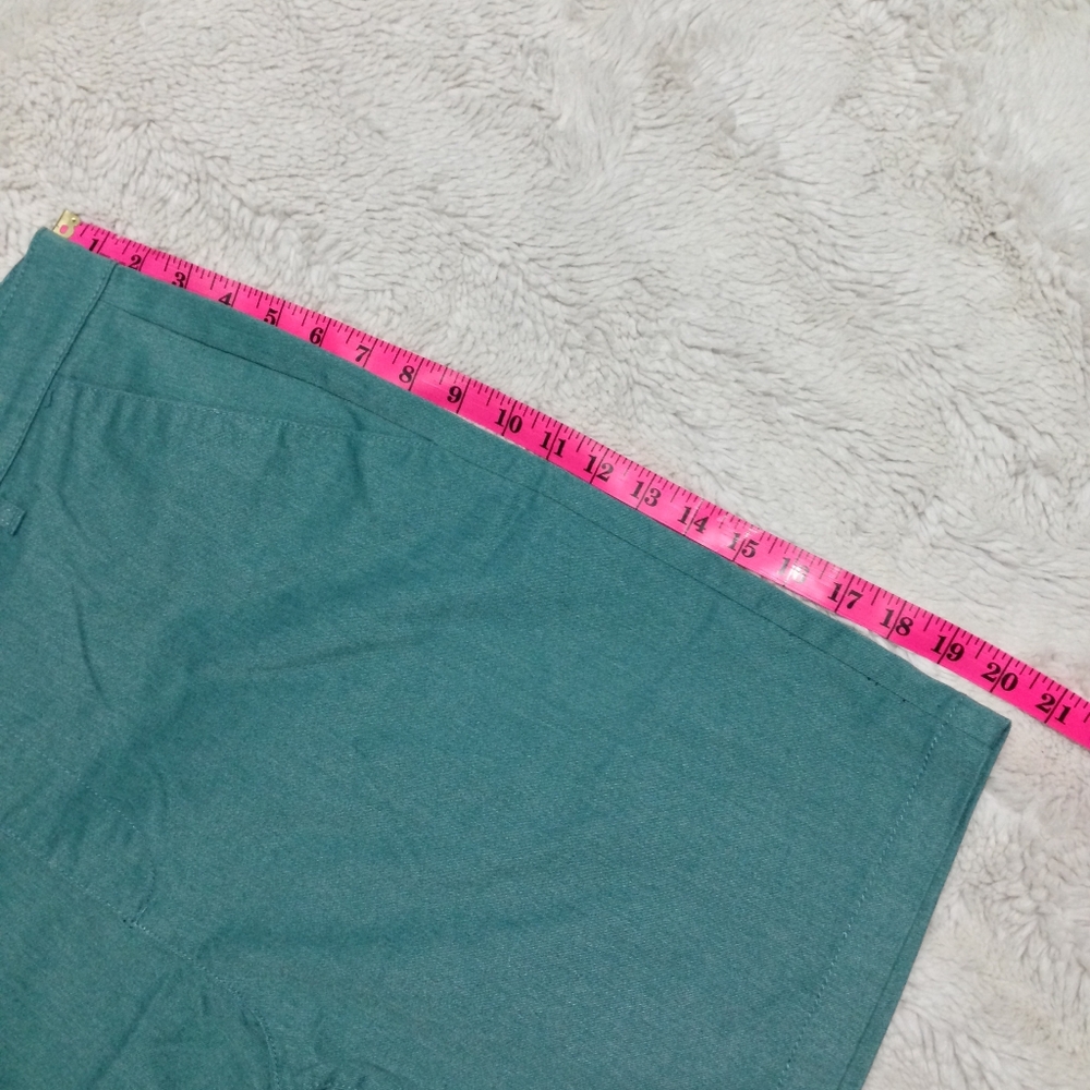 Urban Heritage | Teal Flat Front Men Shorts | Size 36 - Picture 8 of 10